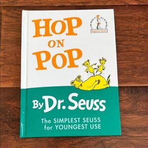 ⭐️⭐️ PICK 5 / $20 Hop on Pop by Dr. Seuss Book